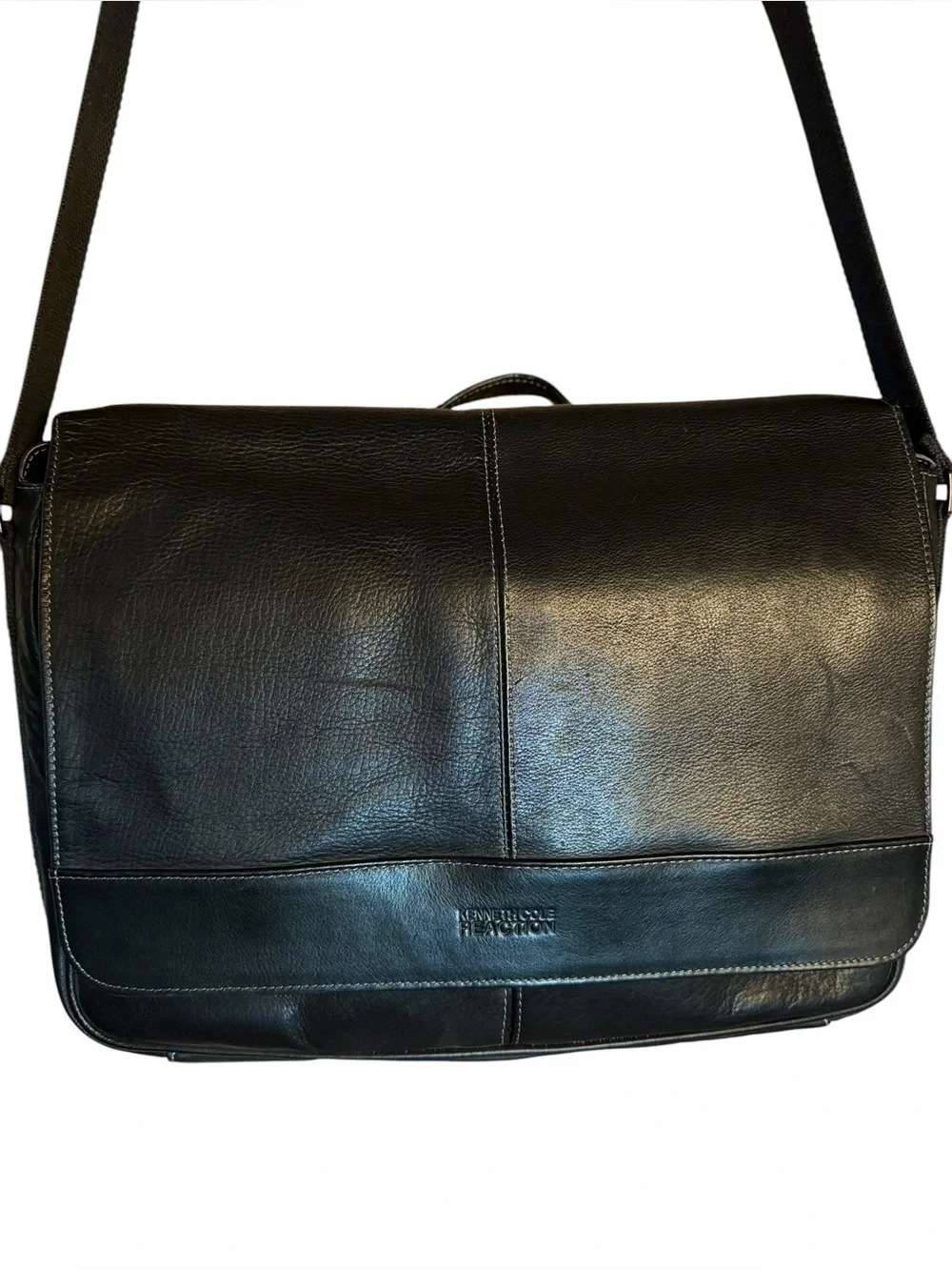 Kenneth Cole Reaction Columbian Leather Messenger Bag